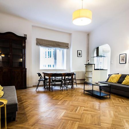 ורשה Kopernika Srodmiescie Apartment מראה חיצוני תמונה
