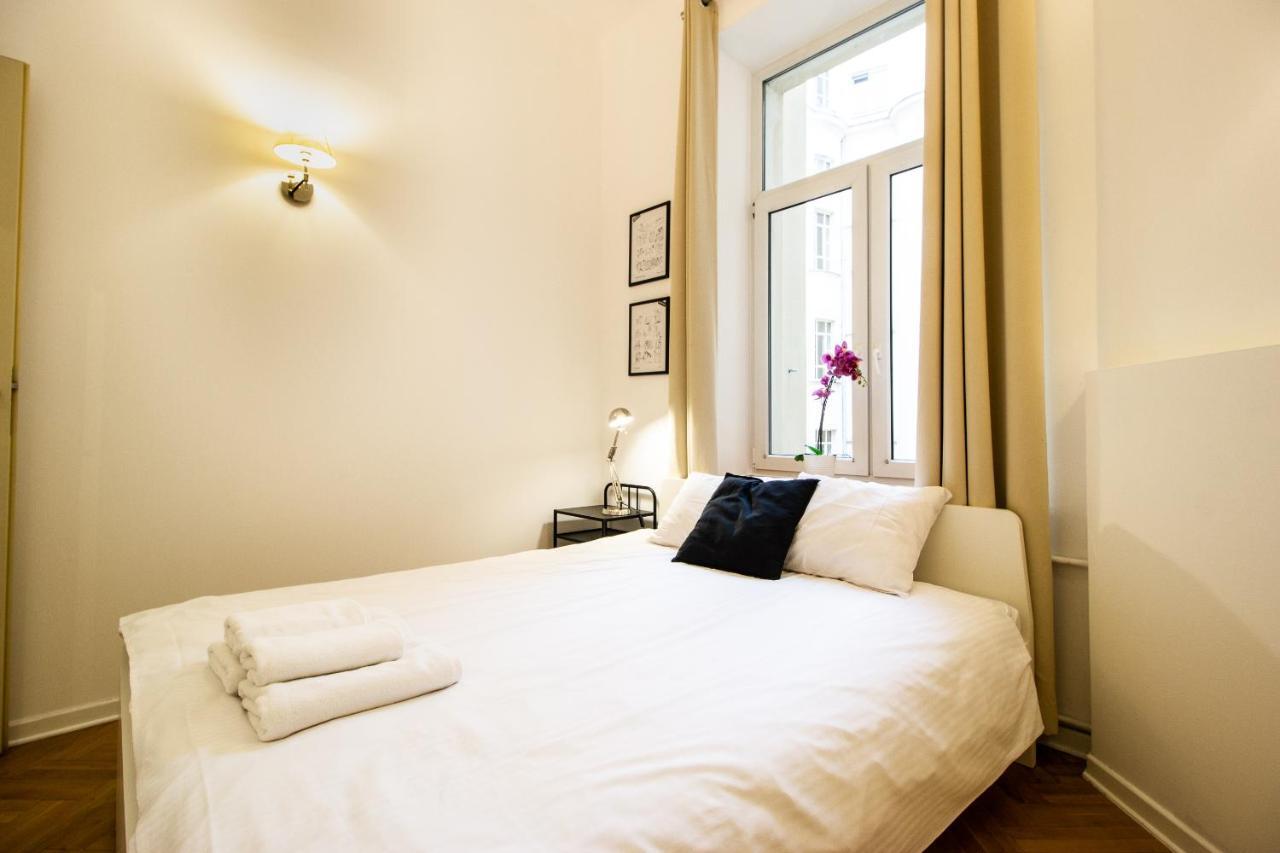 ורשה Kopernika Srodmiescie Apartment מראה חיצוני תמונה