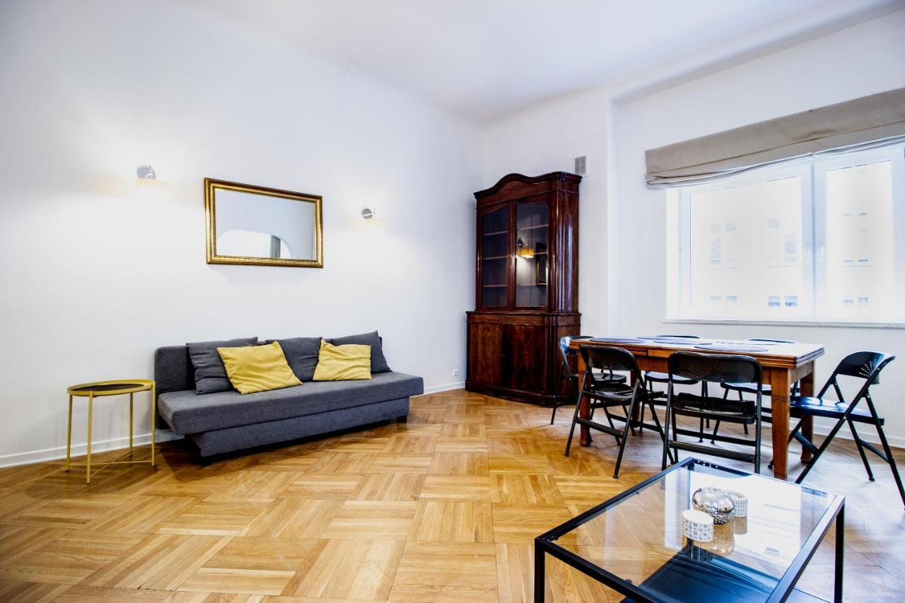ורשה Kopernika Srodmiescie Apartment מראה חיצוני תמונה