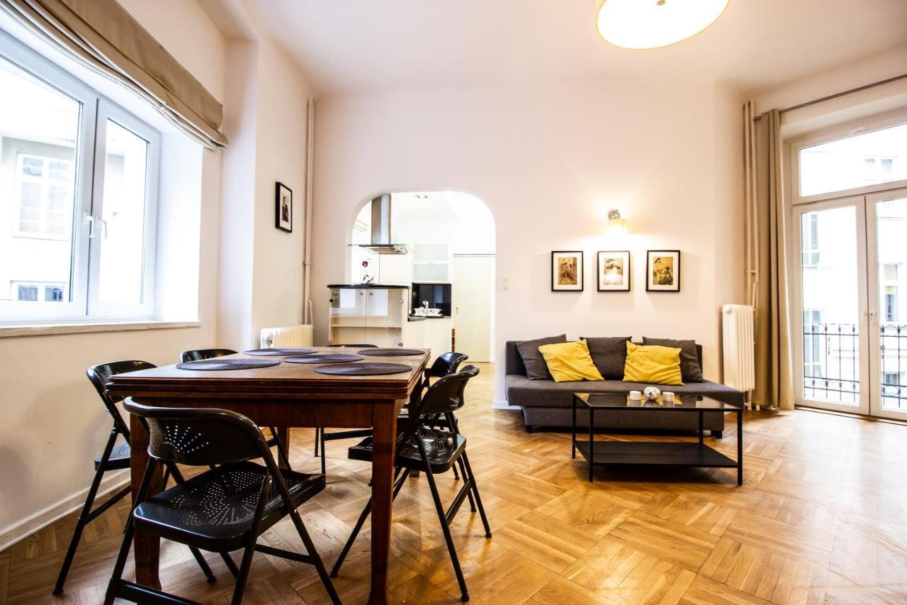 ורשה Kopernika Srodmiescie Apartment מראה חיצוני תמונה